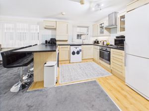 KITCHEN- click for photo gallery